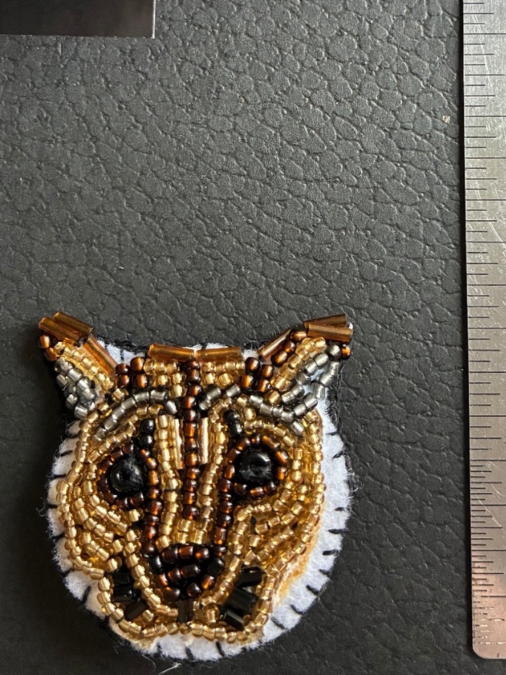 Mountain Lion Cat Glass Glitter Beaded Embroidery Pin Brooch Handmade